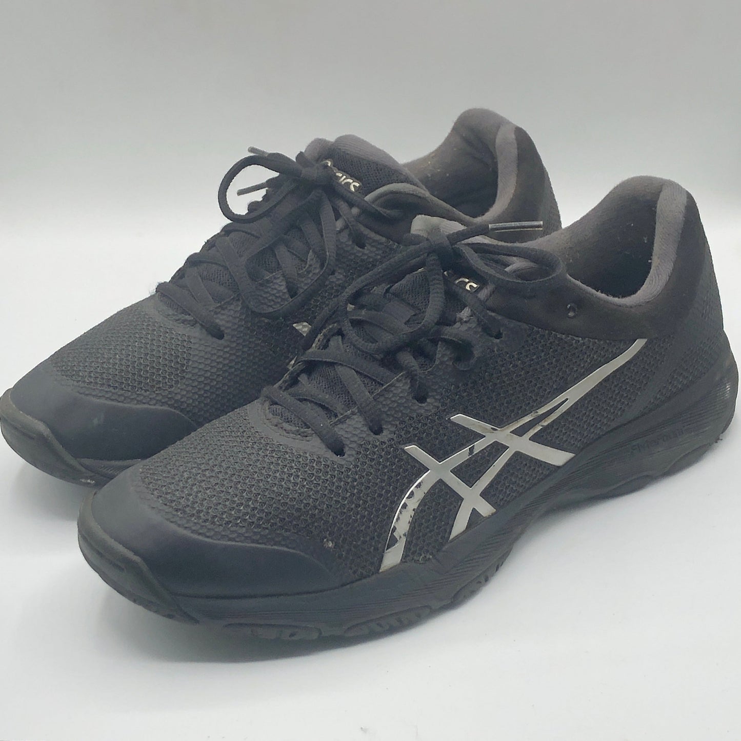 EUR SIZE 41.5 | ASICS VERSABLAST 4