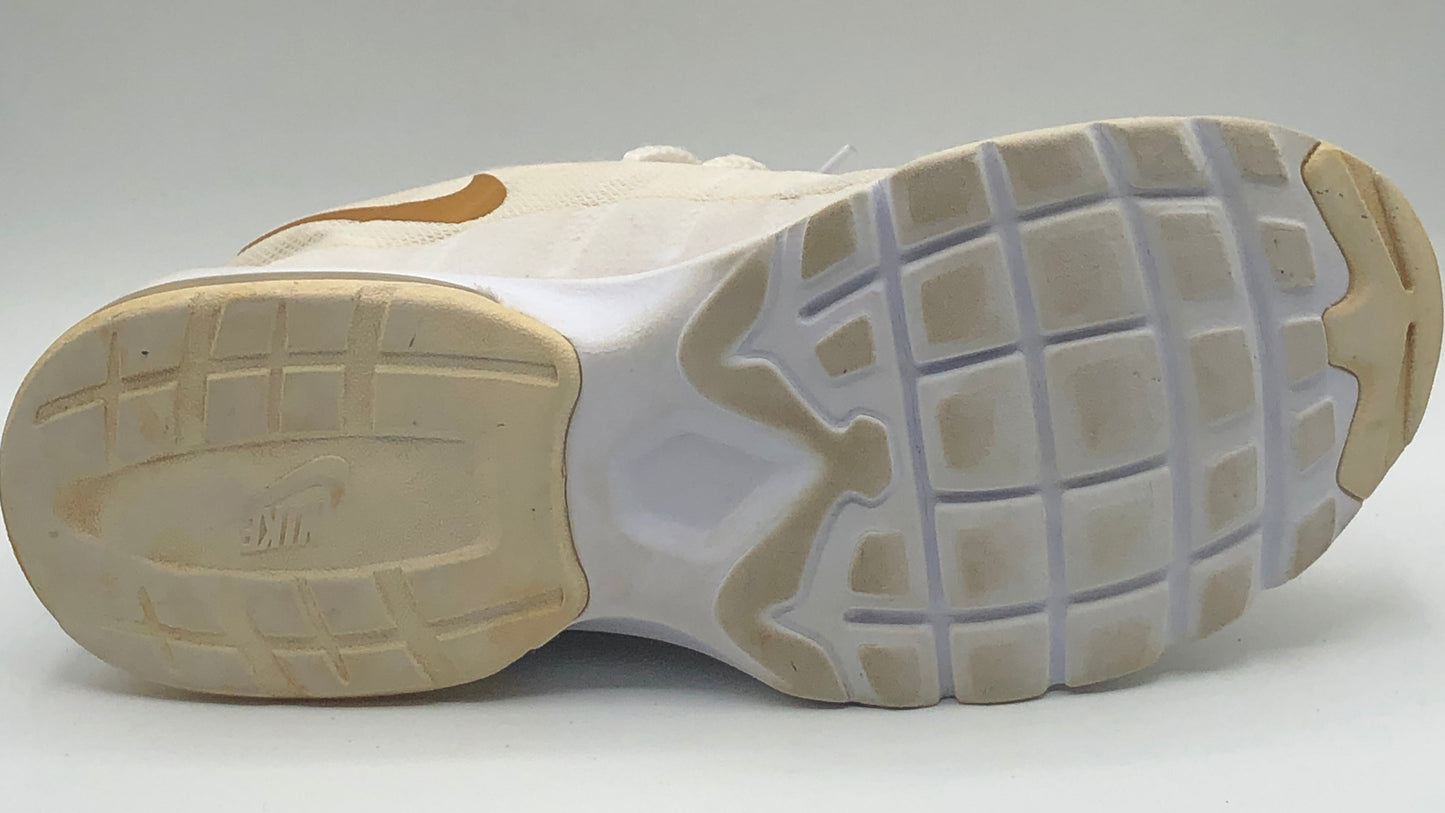 EUR SIZE 37.5 | Nike Air Invigor