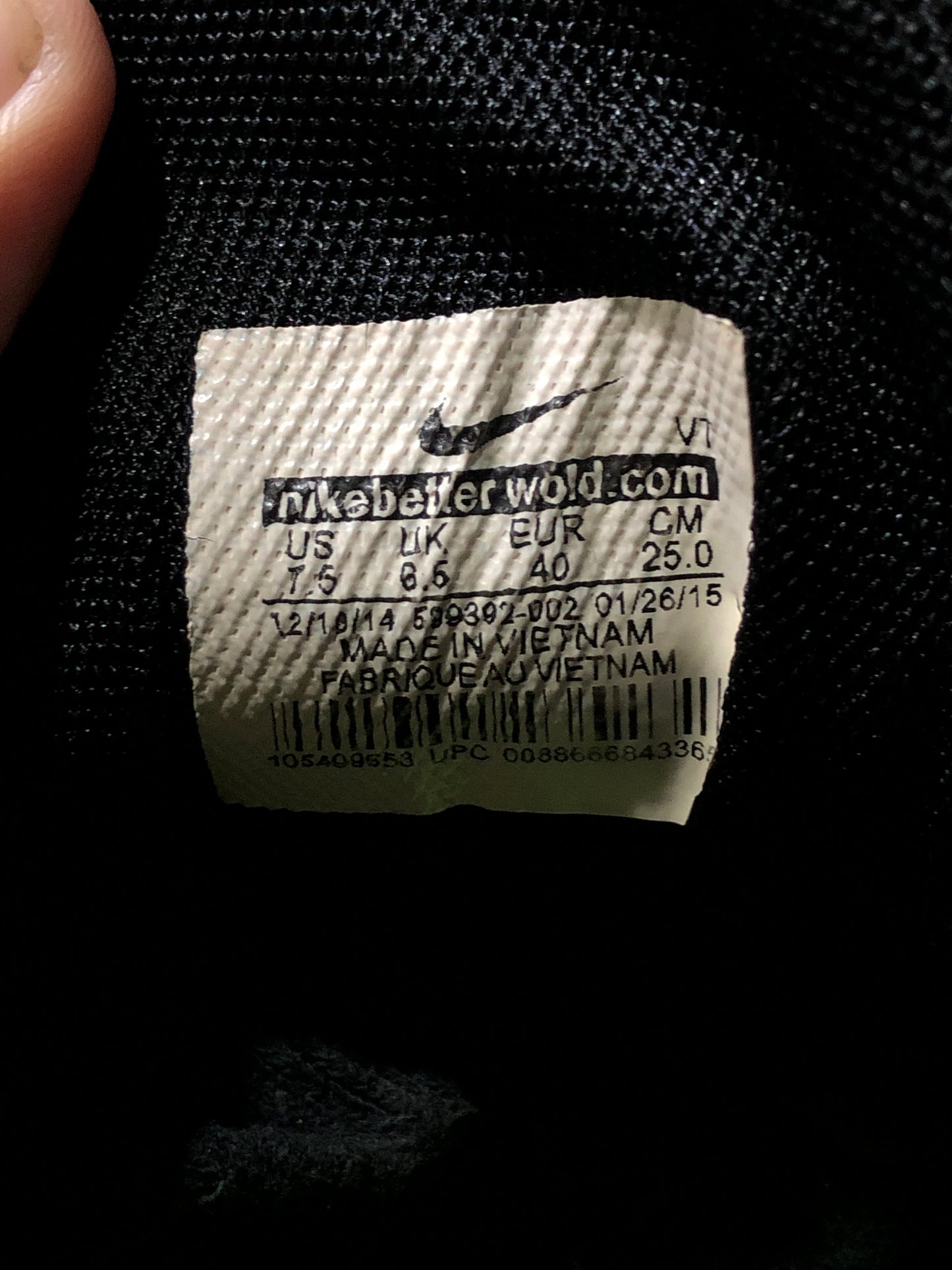 EUR SIZE 40 | NIKE AIR ZOOM SNEAKERS