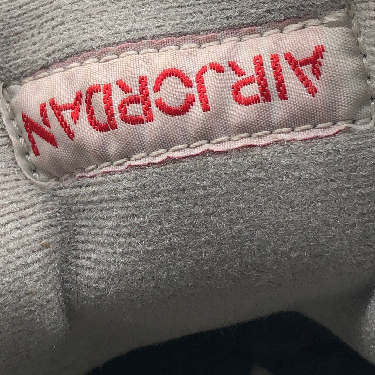 EUR SIZE 43 | Jordan 4 Retro Mid White Shoes