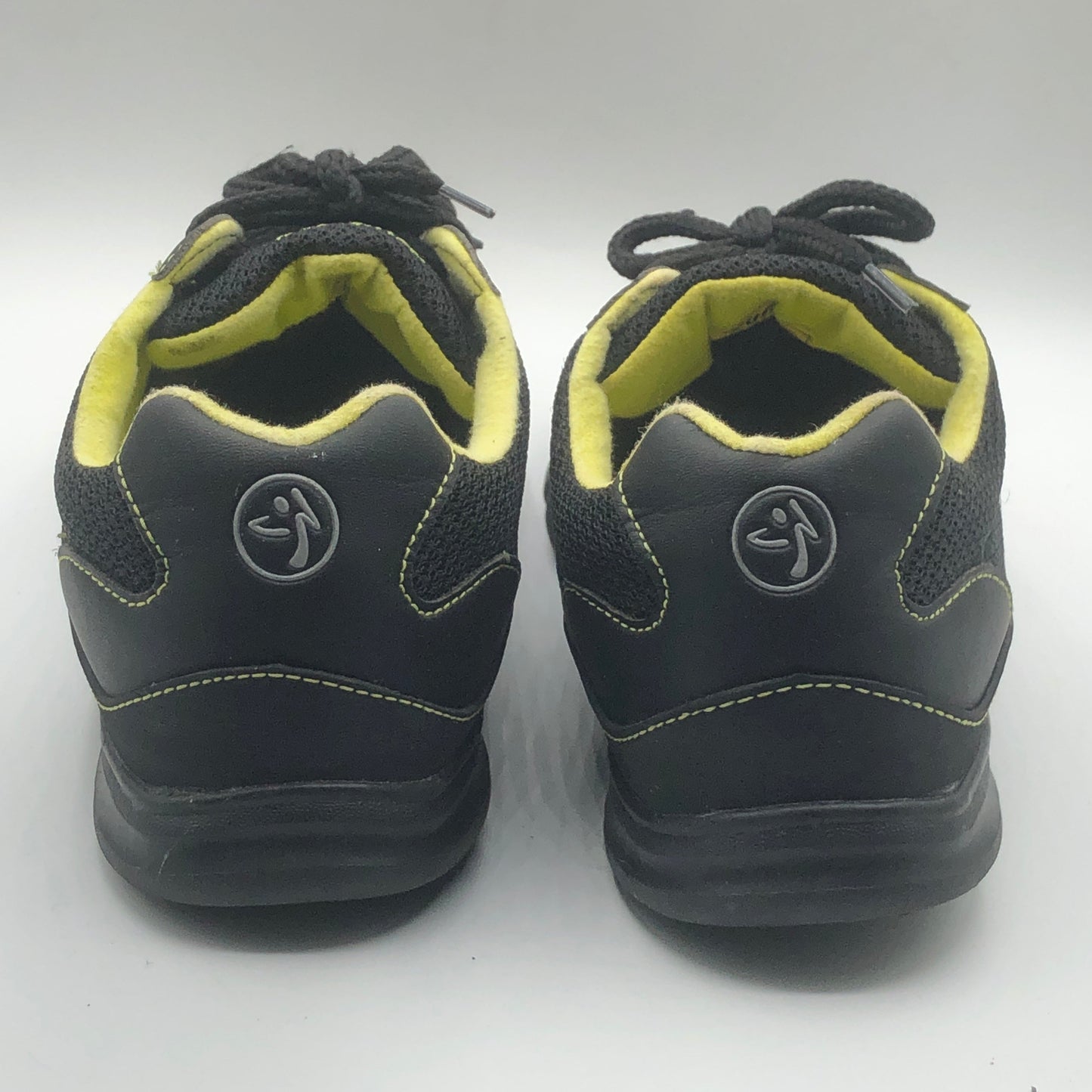 EUR SIZE 39 | Zumba Lace-up Trainers
