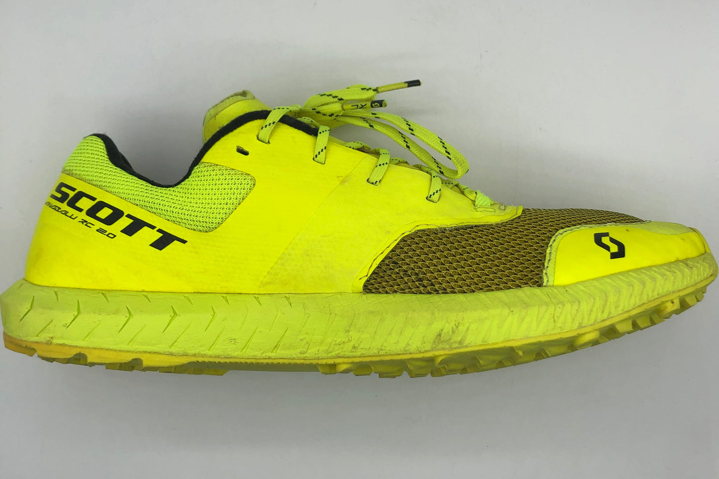 EUR SIZE 44 | Neon Yellow Athletic Sneakers