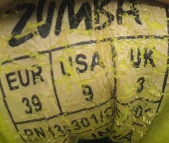 EUR SIZE 39 | Zumba Lace-up Trainers
