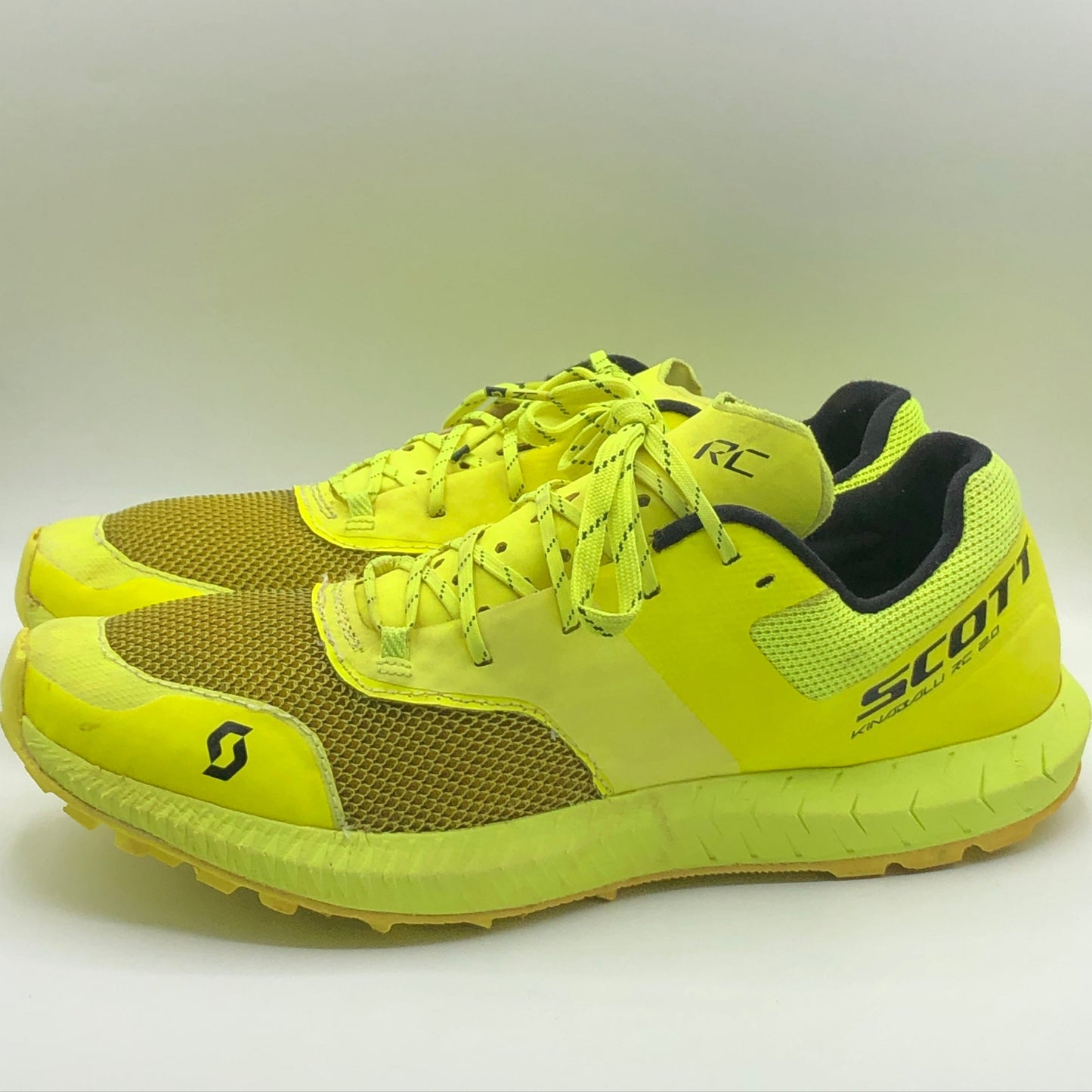 EUR SIZE 44 | Neon Yellow Athletic Sneakers