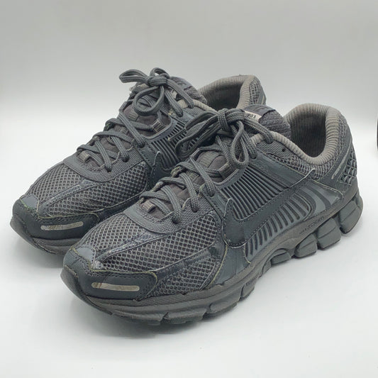 EUR SIZE 39 | NIKE Zoom Vomero 5