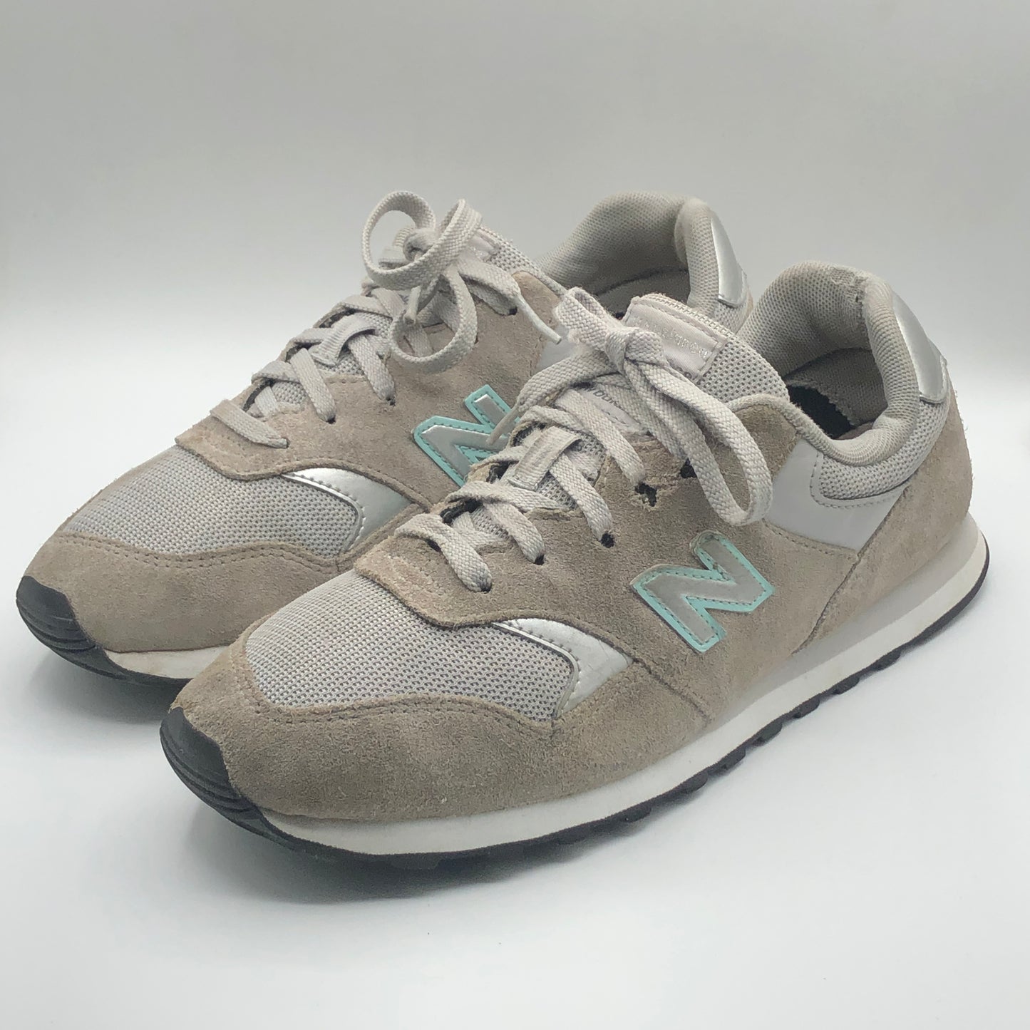 EUR SIZE 41.5 | NEW BALANACE | Preloved sneakers