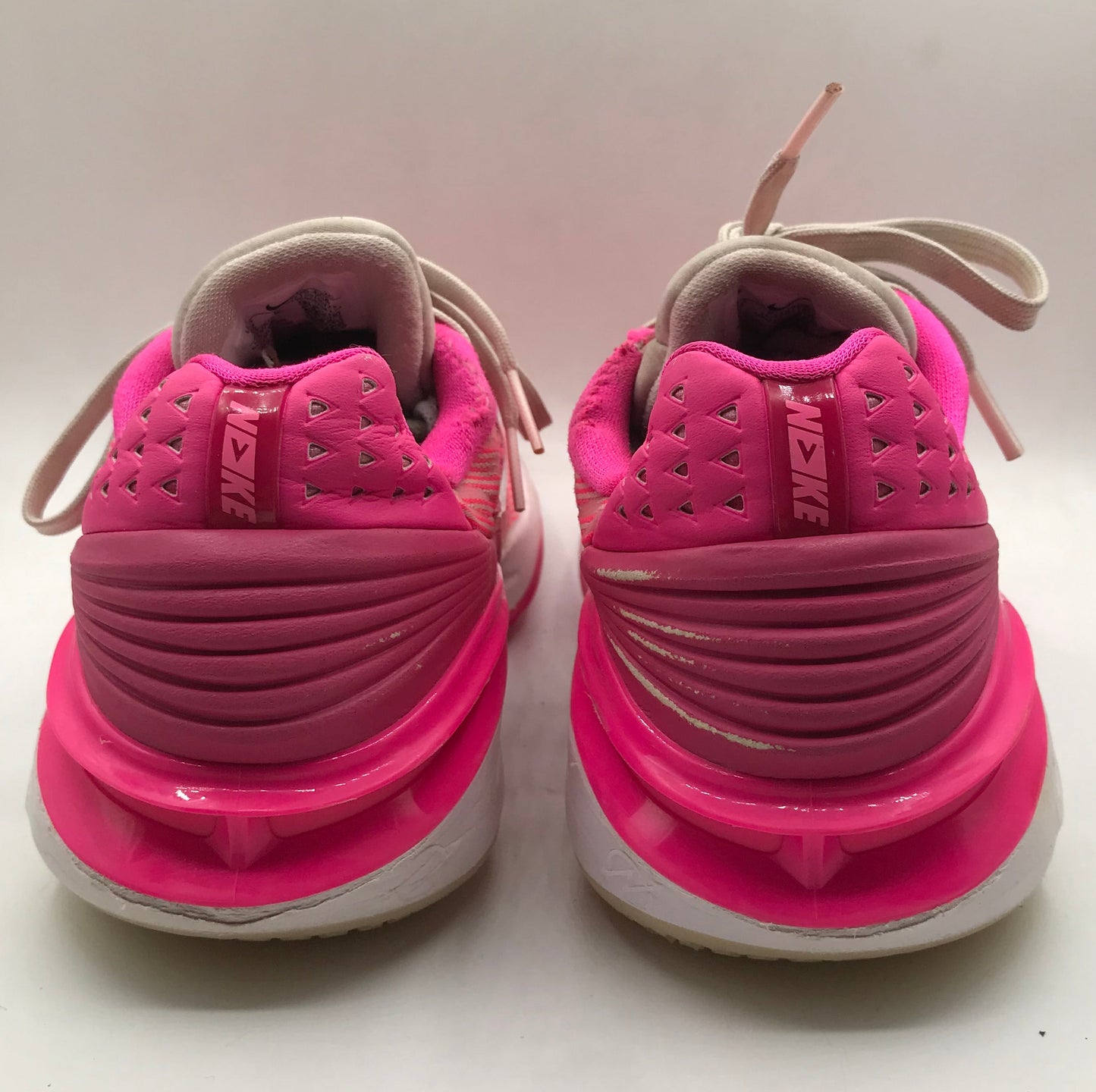 EUR SIZE 39 | Nike Zoom G.T. Cut 2 sneakers