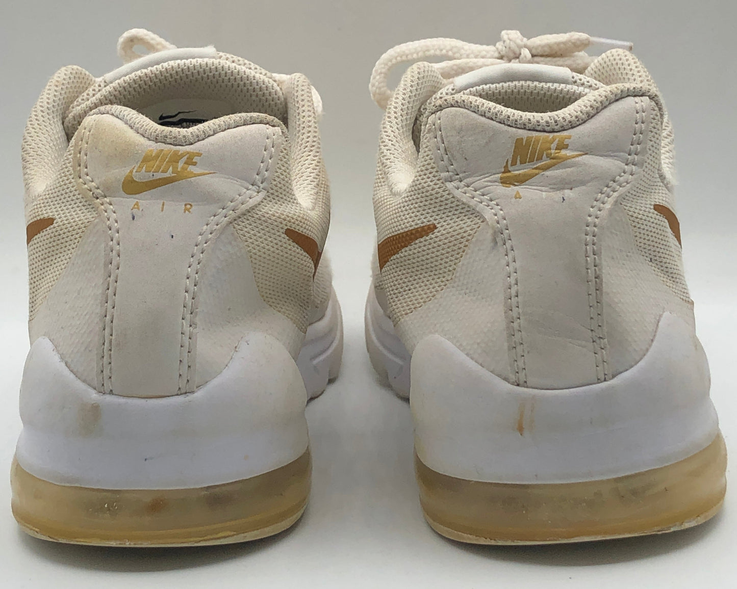 EUR SIZE 37.5 | Nike Air Invigor