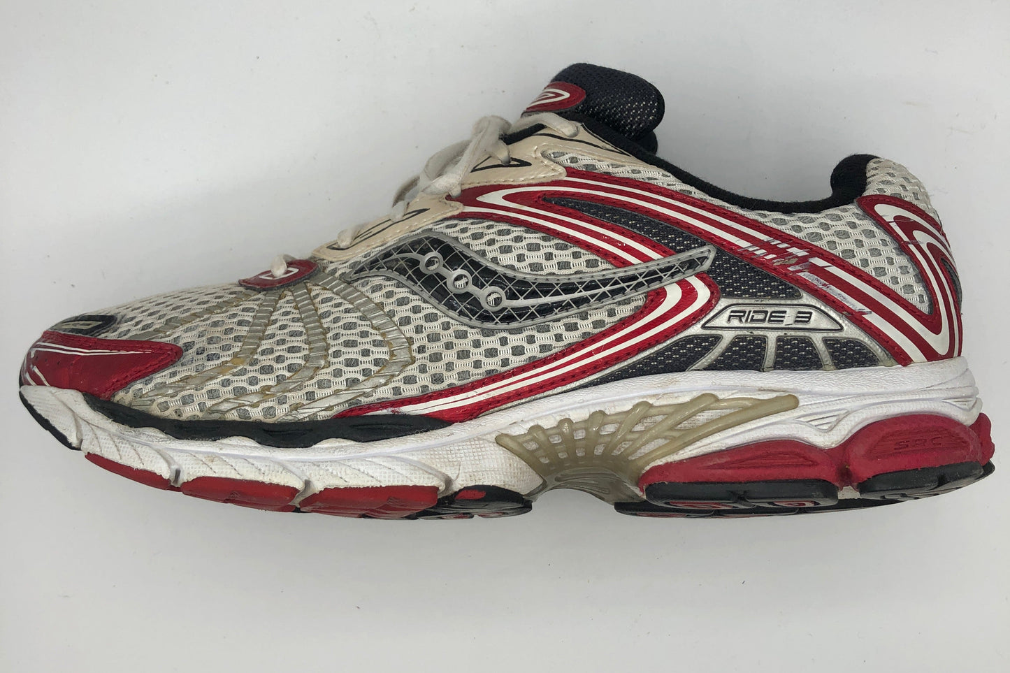 SIZE EUR 45 | SAUCONY Pro Grid