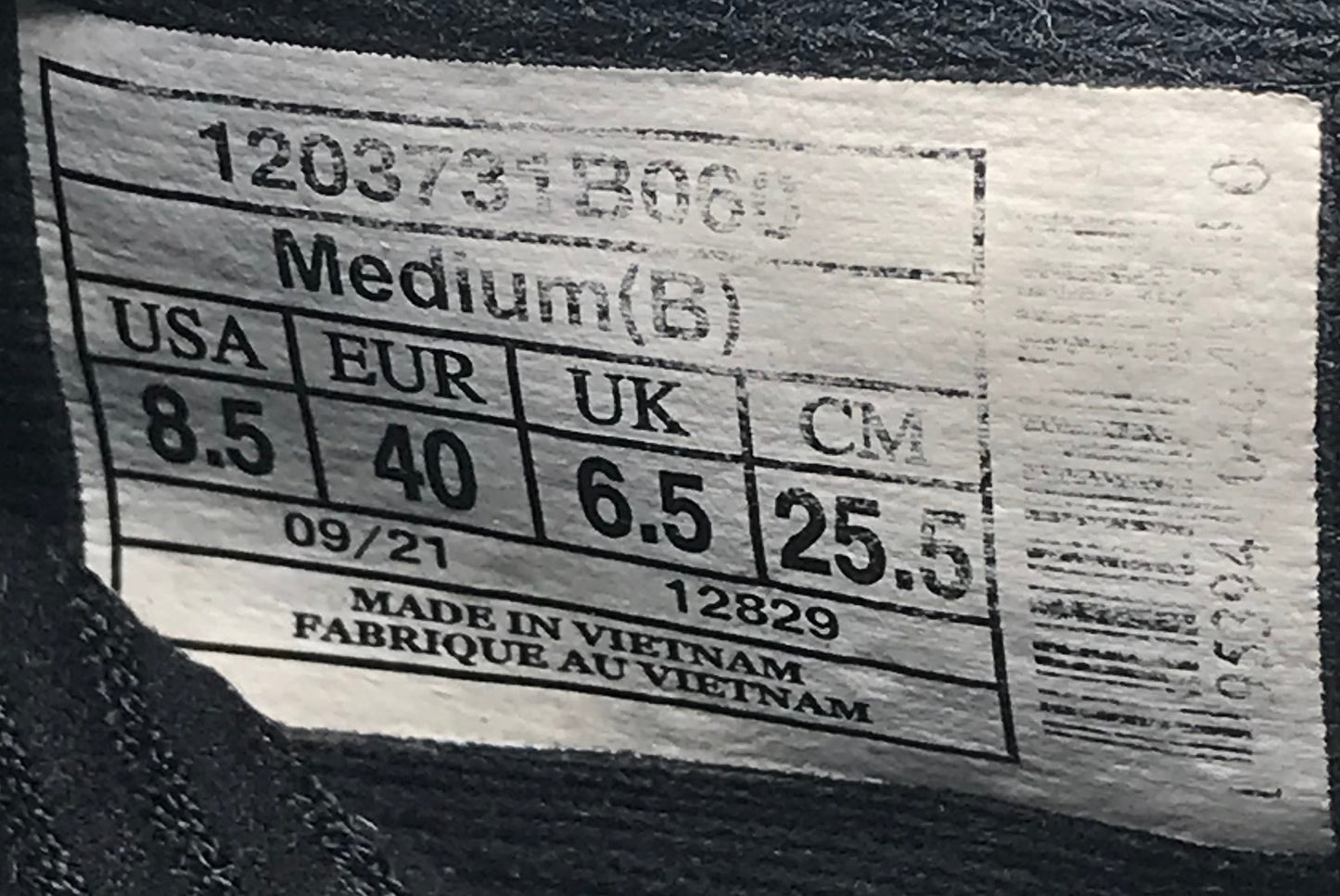 EUR SIZE 40 | Brooks Launch 9