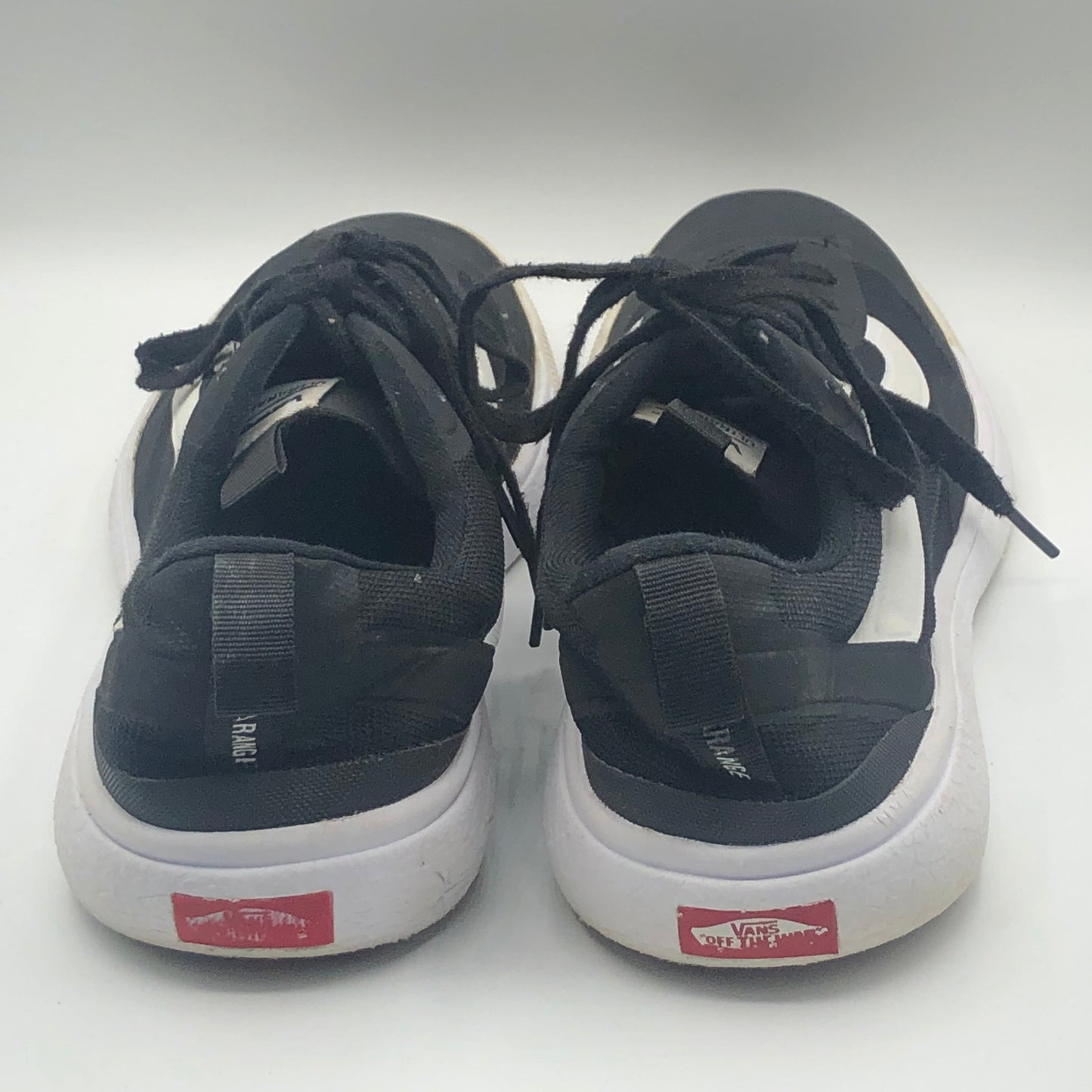 EUR Size 42.5 | Vans Ultrarange Exo Unisex Adventure Shoe - Black