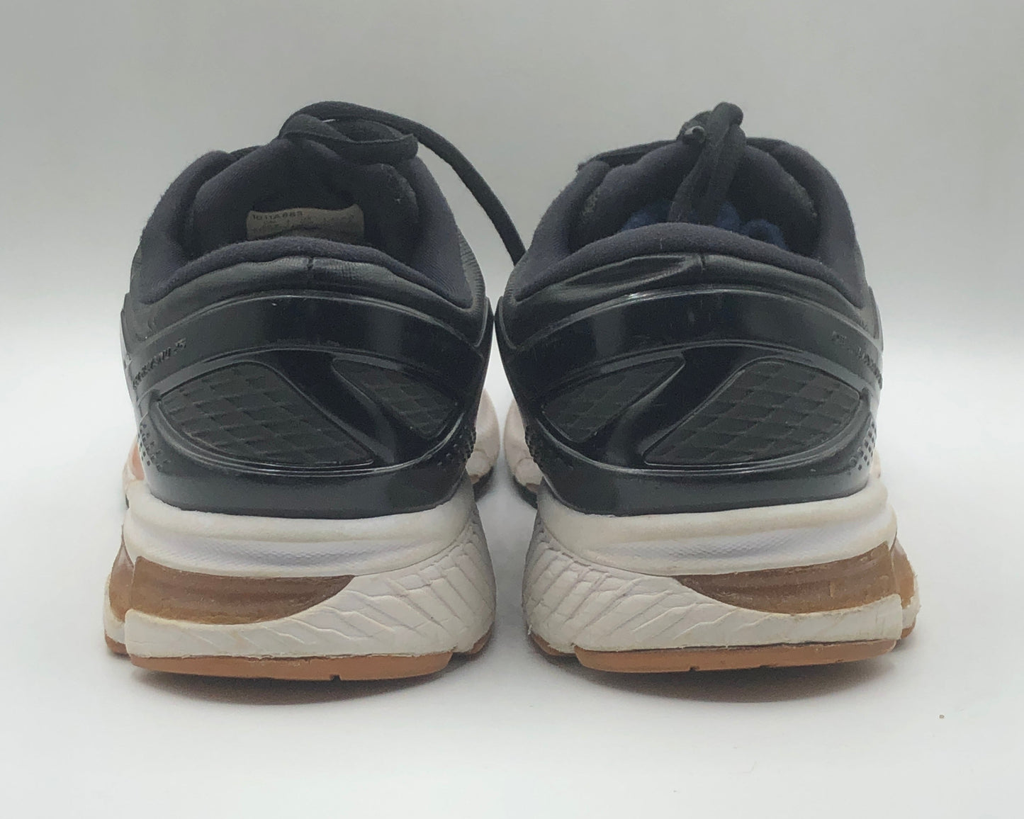 EUR SIZE 40.5 | View More GEL-KAYANO 26