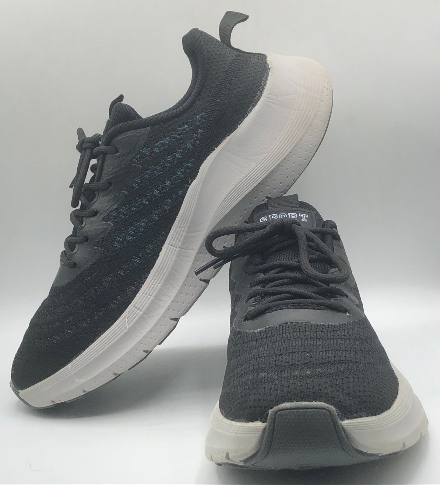 EUR SIZE 42.5 | MENS SNEAKERS