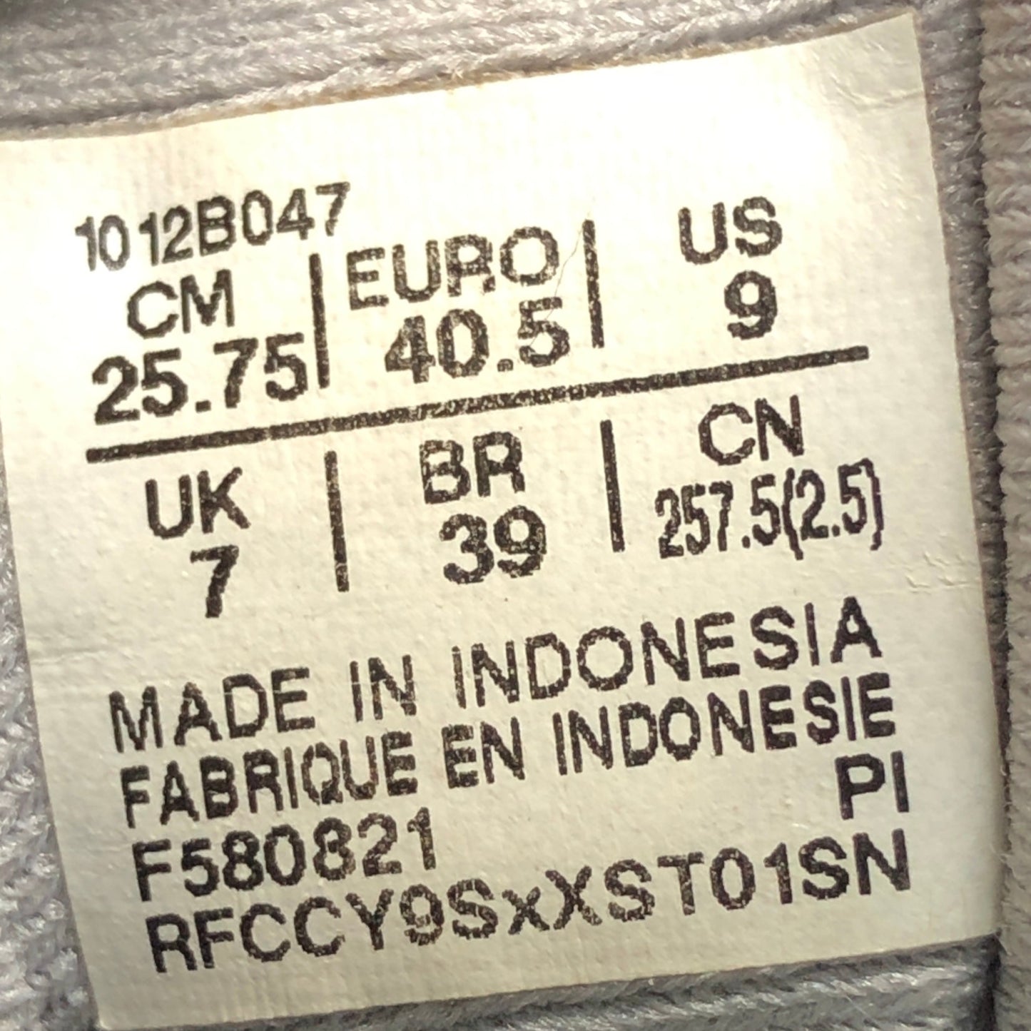 SIZE EUR 40.5 | Asics Gel-Kayano