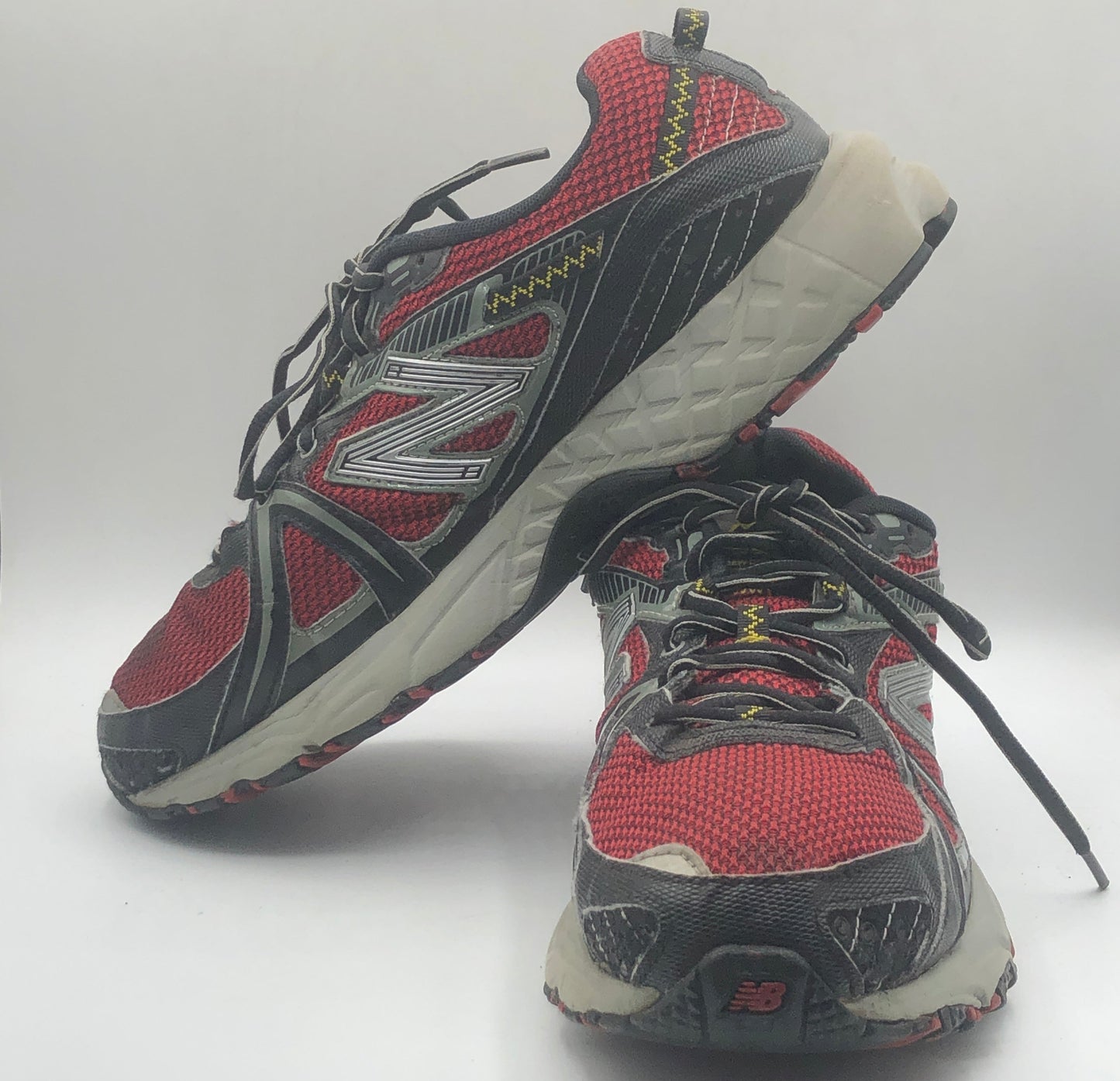 EUR SIZE 43 | Balance Sneakers for men