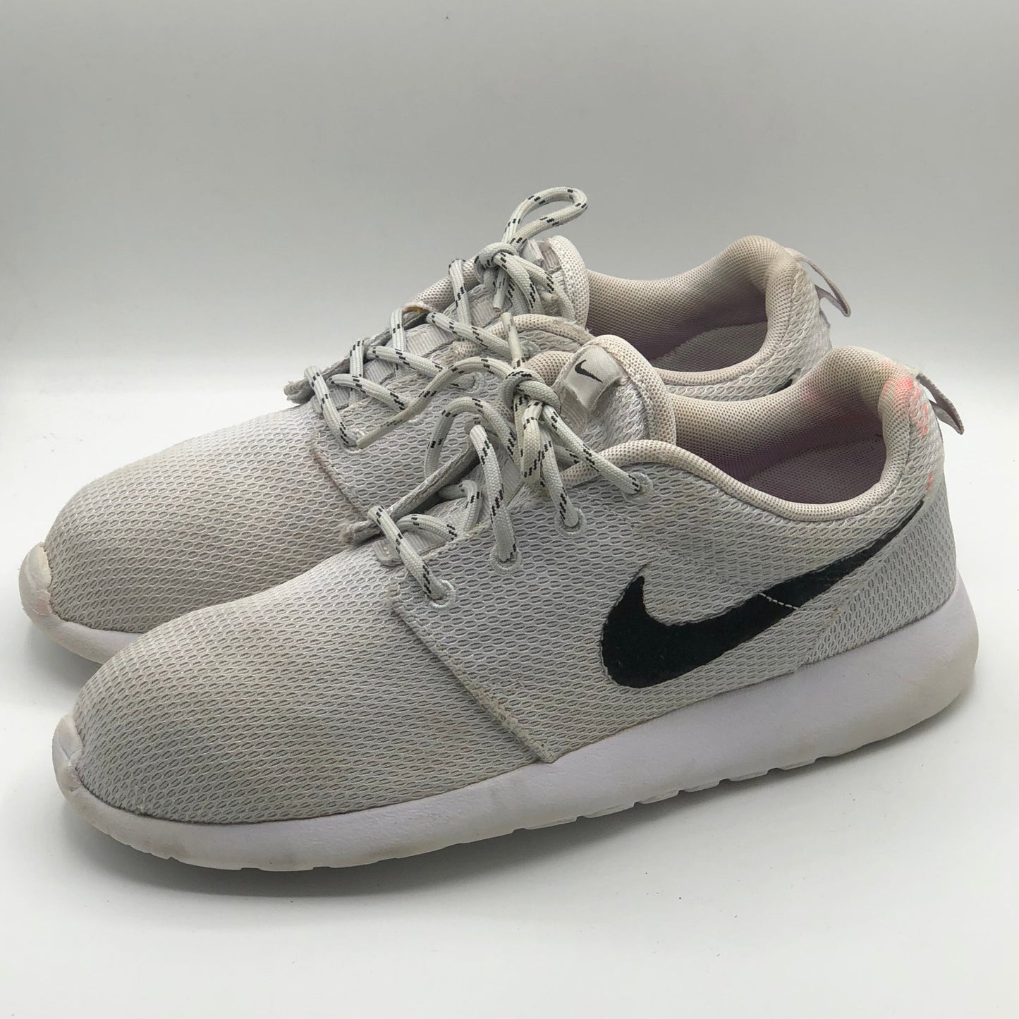 EUR SIZE 40.5 | Nike Rosherun Suede Mens Running Shoes
