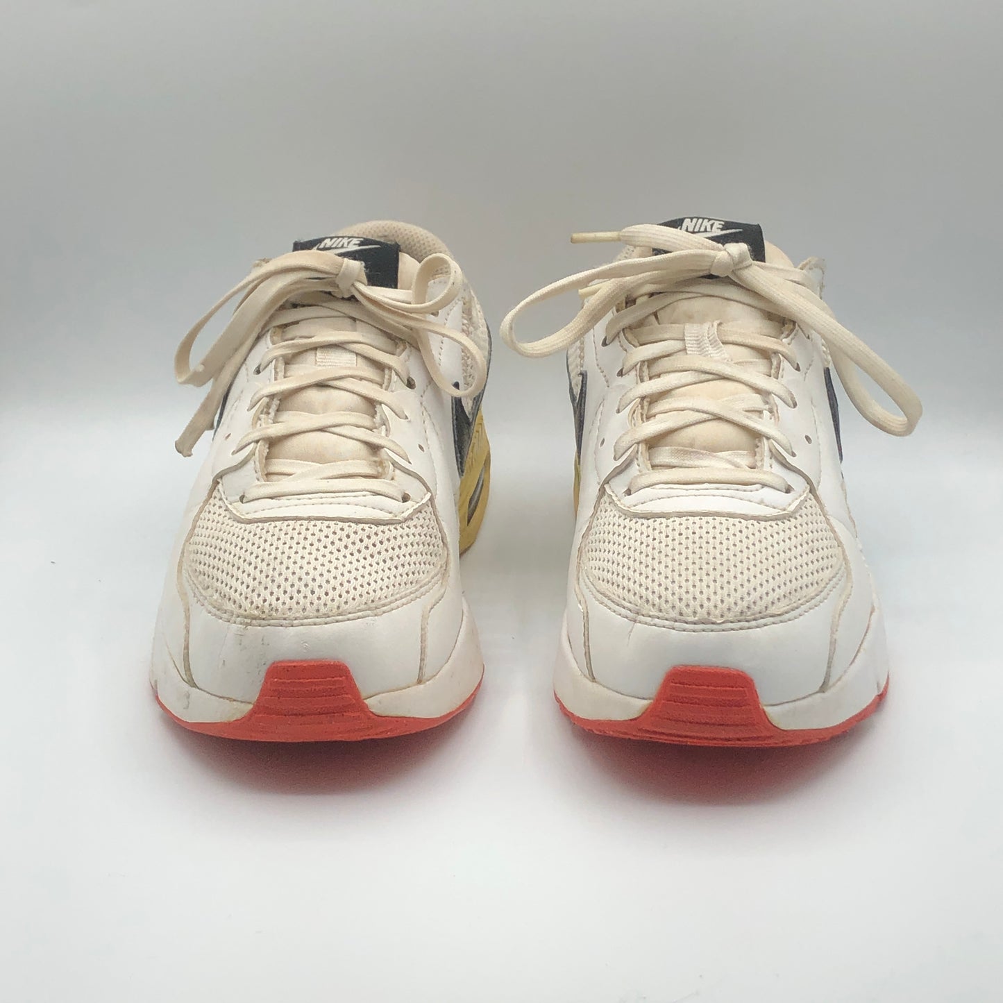 38 SIZE | NIKE SNEAKERS