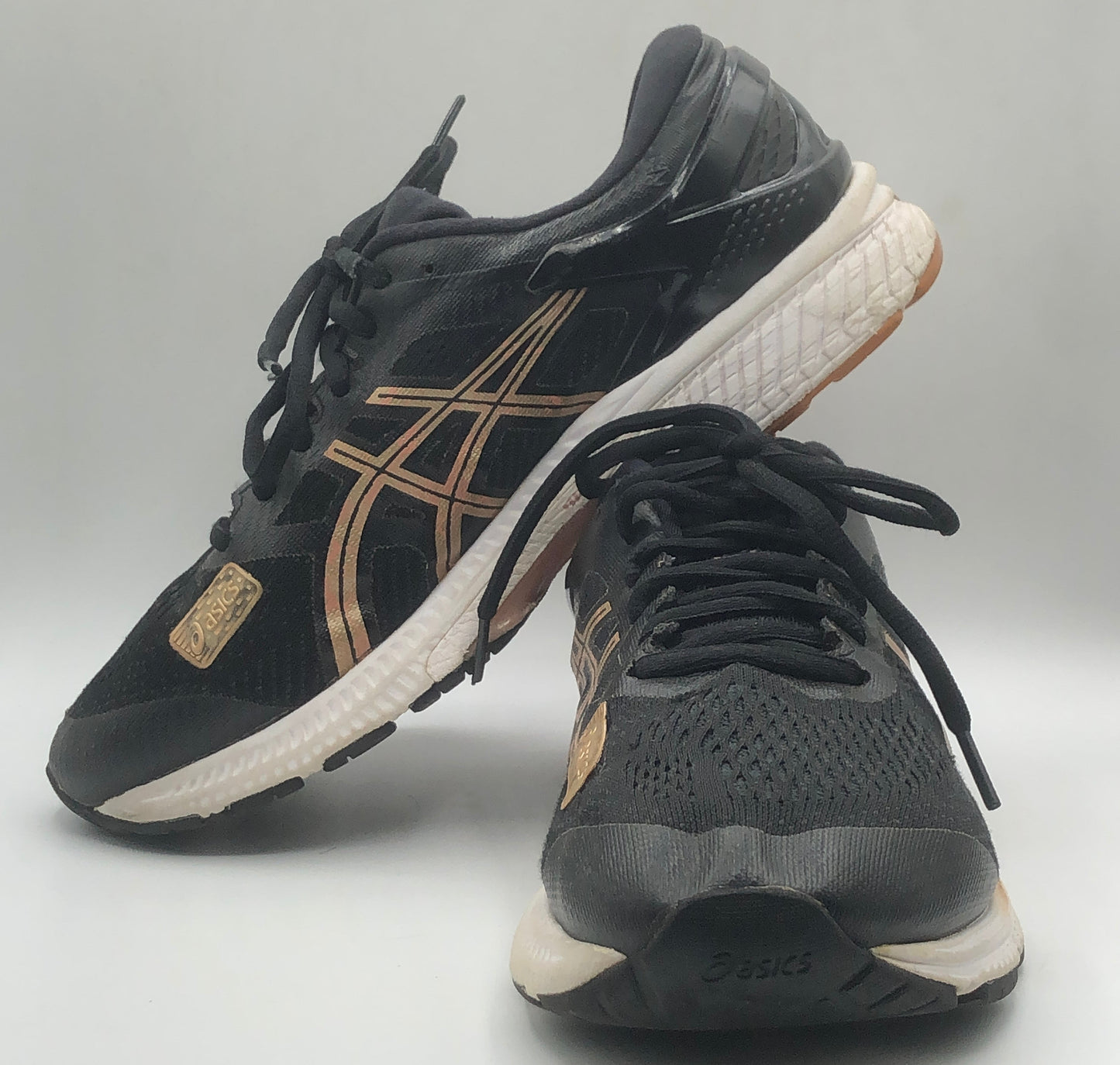 EUR SIZE 40.5 | View More GEL-KAYANO 26