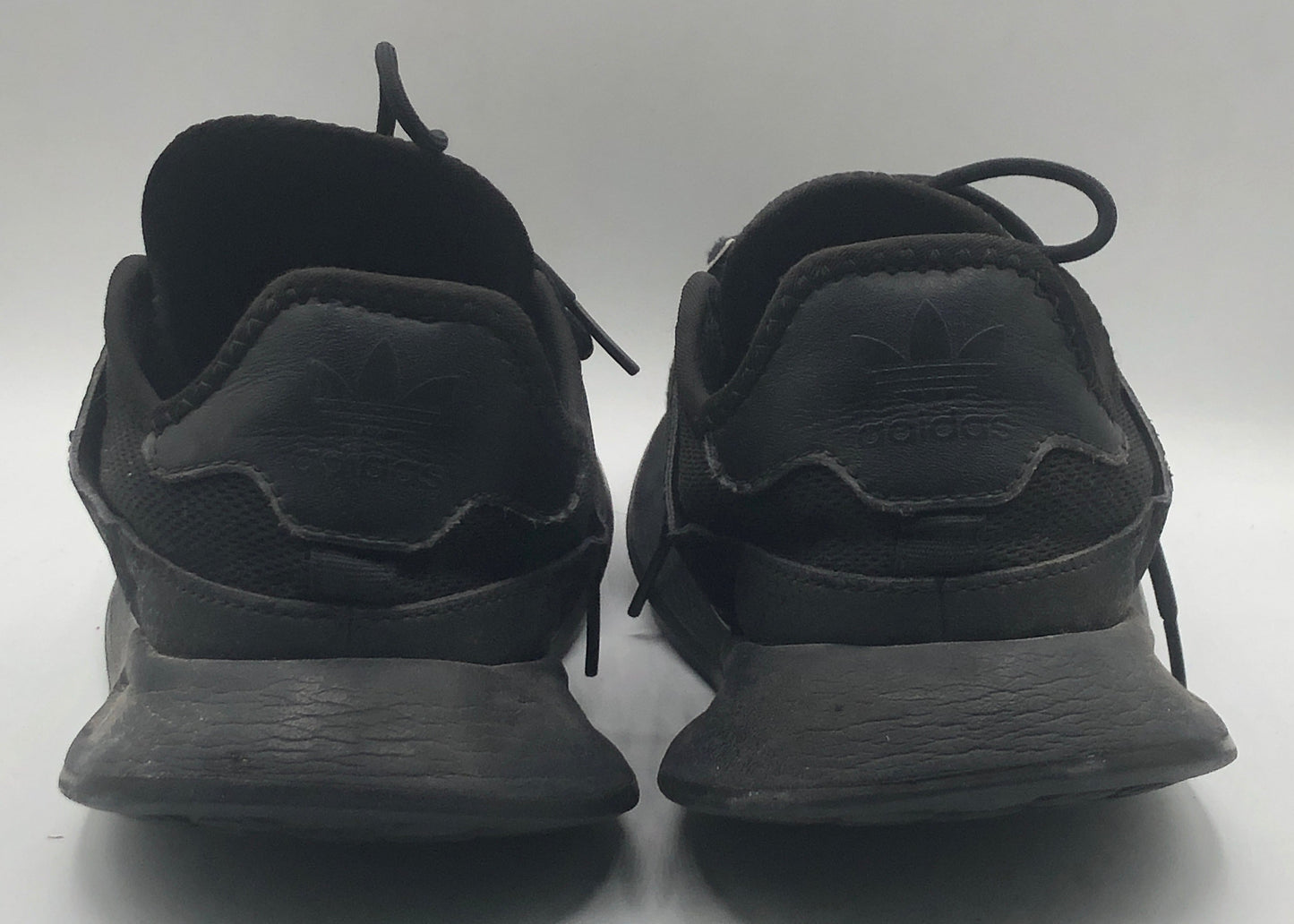 EUR SIZE 40 | adidas NMD R1 Trail