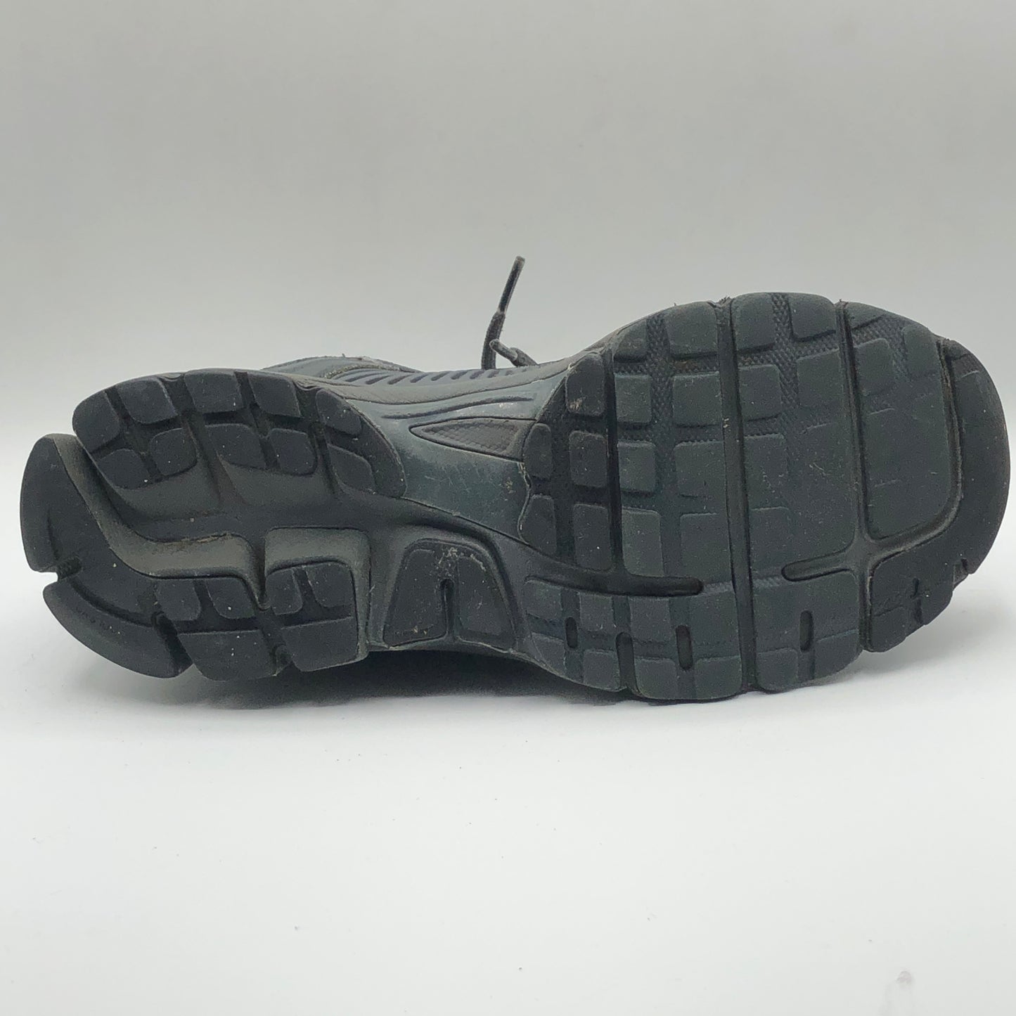 EUR SIZE 39 | NIKE Zoom Vomero 5