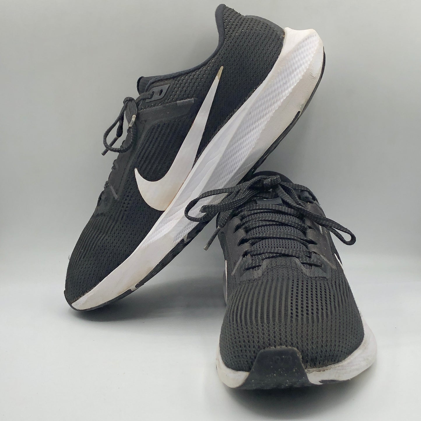 EUR SIZE 40 | NIKE SNEAKERS