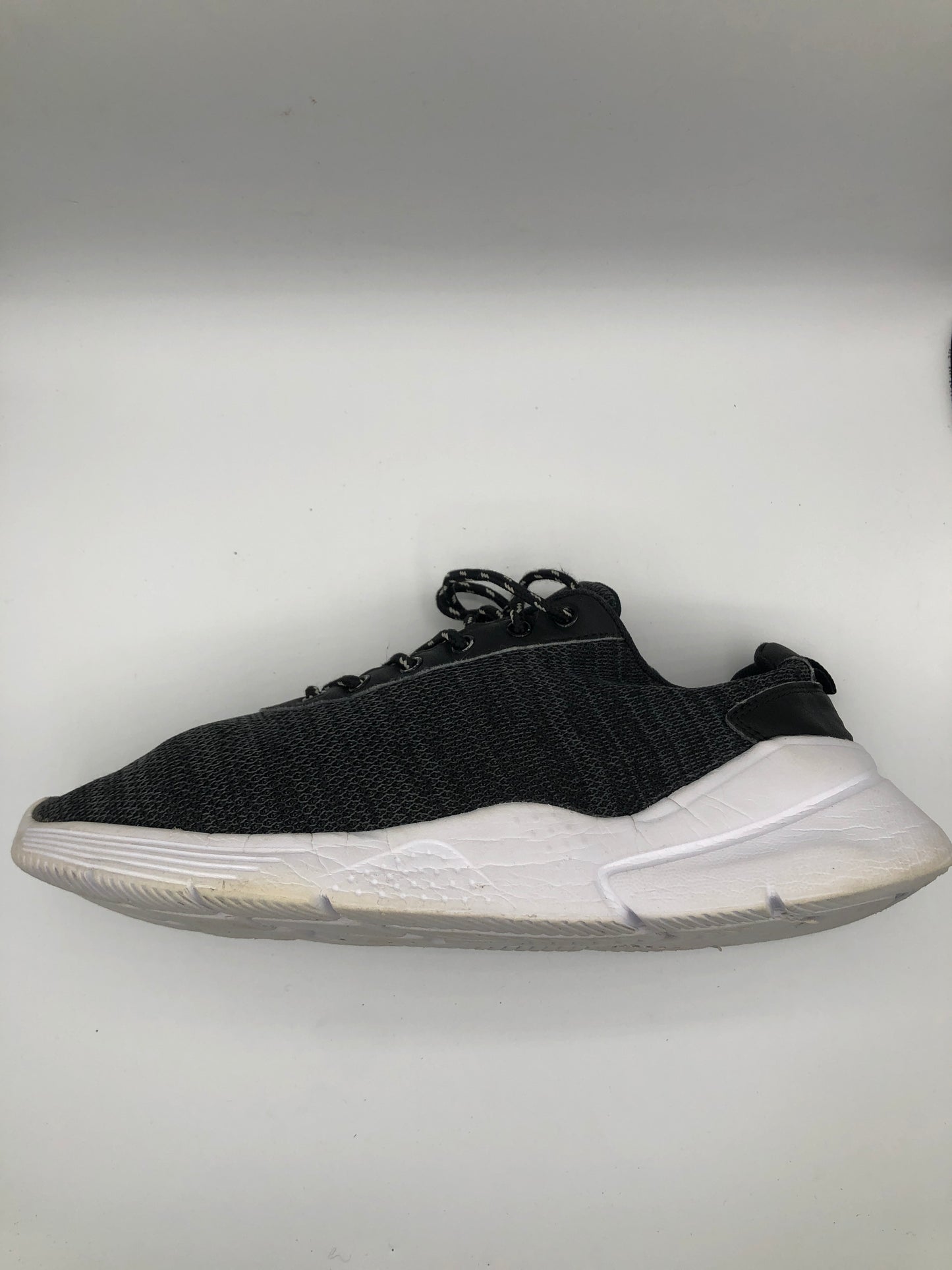 43.5 size | MENS SNEAKER