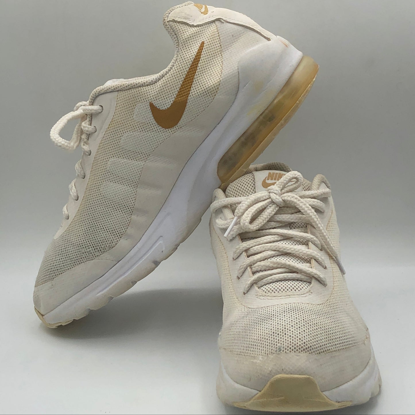 EUR SIZE 37.5 | Nike Air Invigor