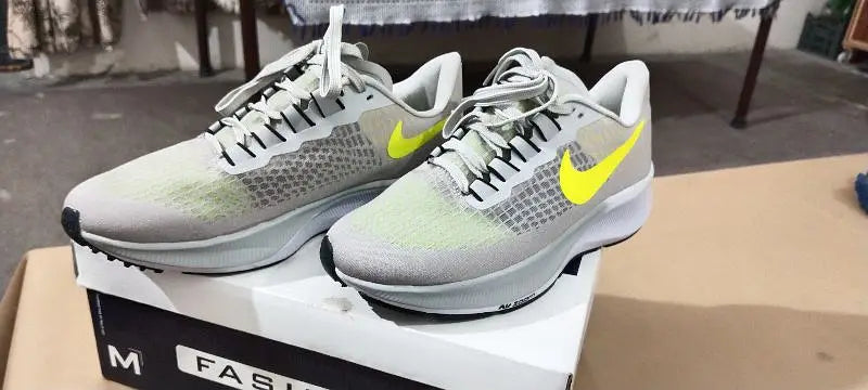 Get Your Favorite Nike Shoes – Second Hand, Best Condition!