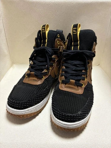 Nike Second Hand Shoes – Best Prices in Pakistan!