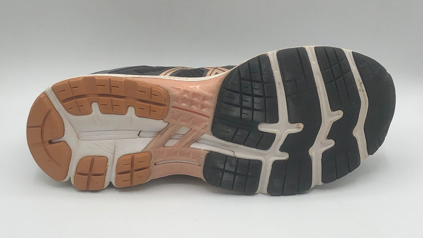 EUR SIZE 40.5 | View More GEL-KAYANO 26