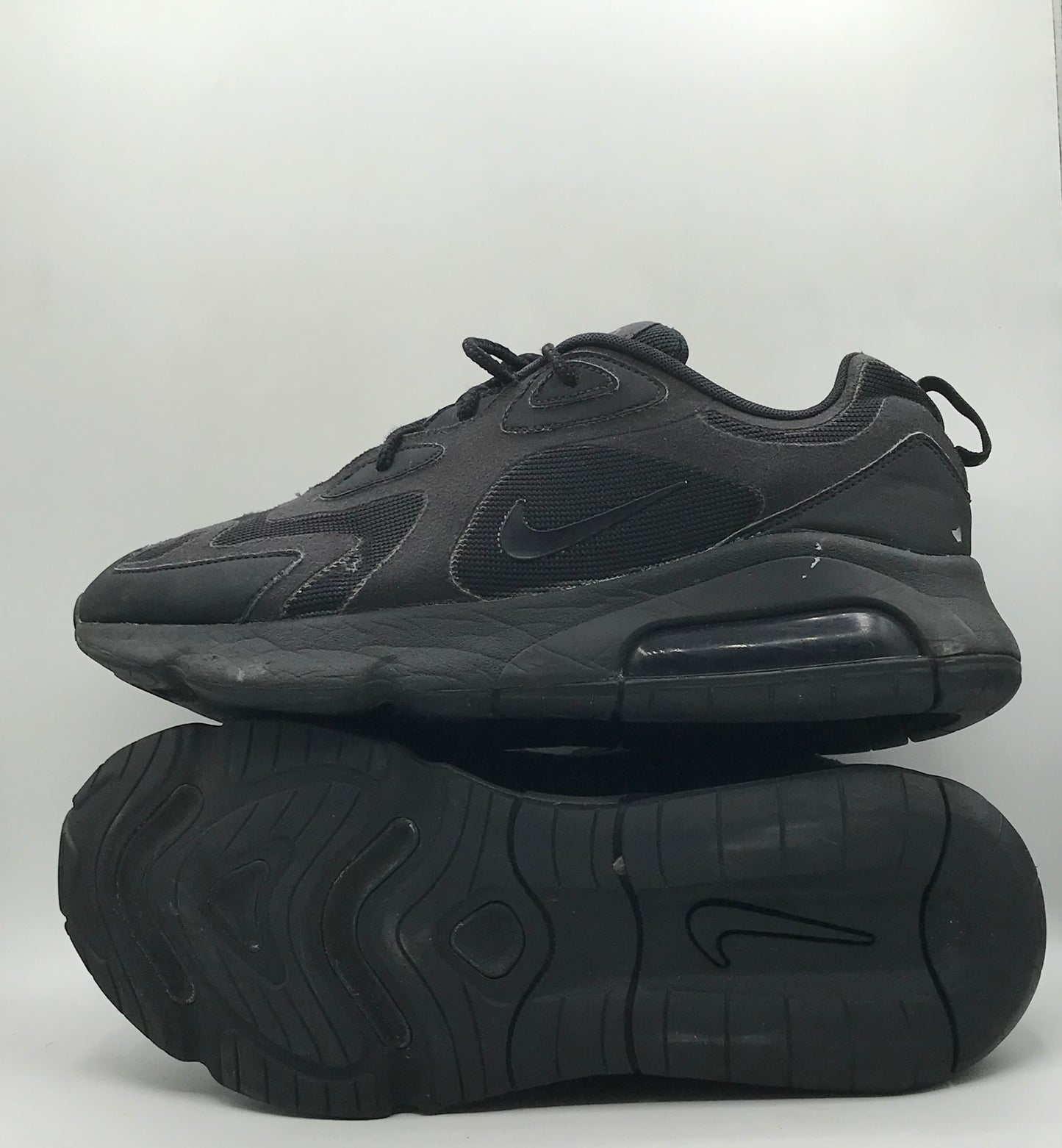 EUR SIZE 44 | Nike Air Max 270