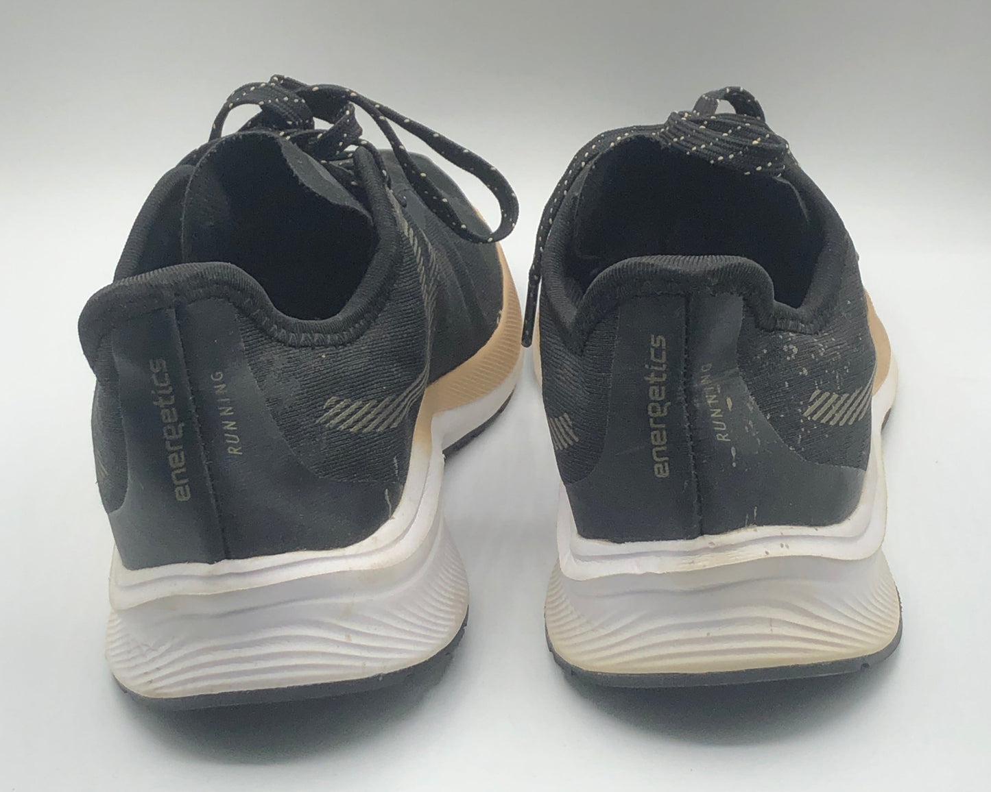 EUR SIZE 40 | Tracksmith Eliot