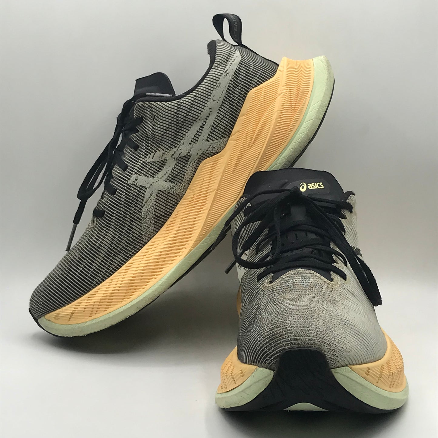 EUR SIZE 41.5 | ASICS SUPERBLAST