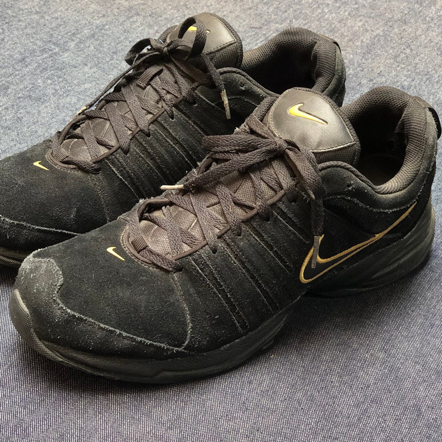 Size EUR 47.5 | NIKE MAX AIR Black & Gold Running Walking Sneakers Boys