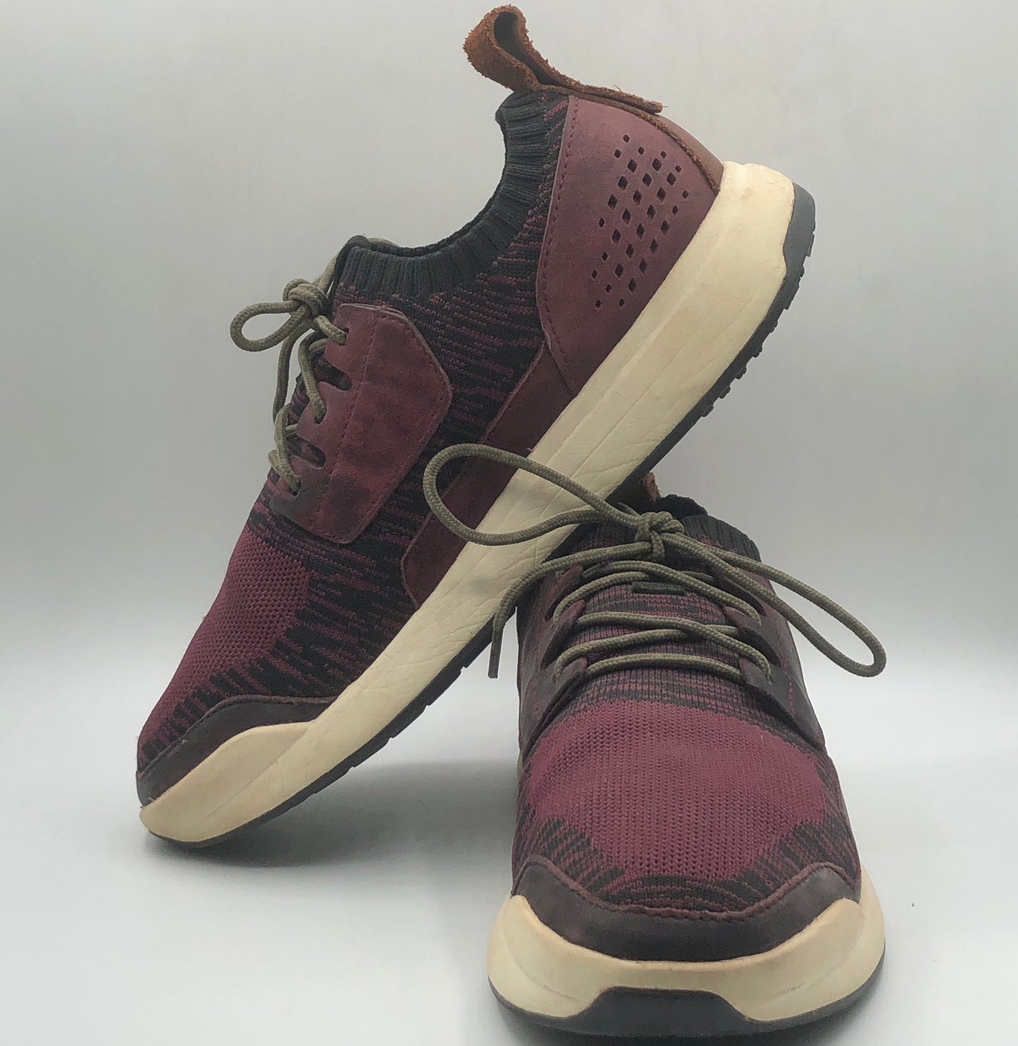 EUR SIZE 39 | MOZO City Runner Knit