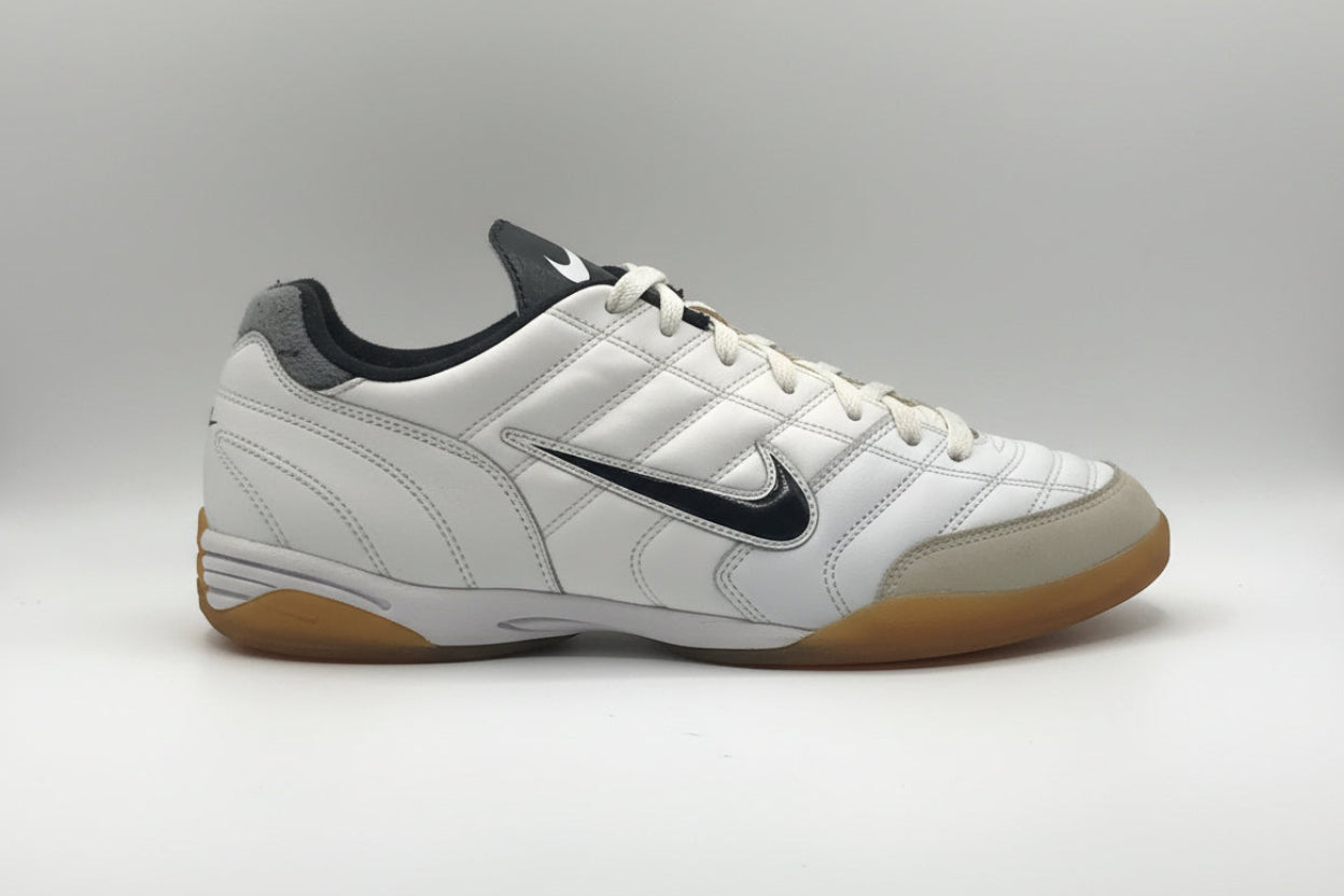 EUR SIZE 45 | Nike Tiempo X