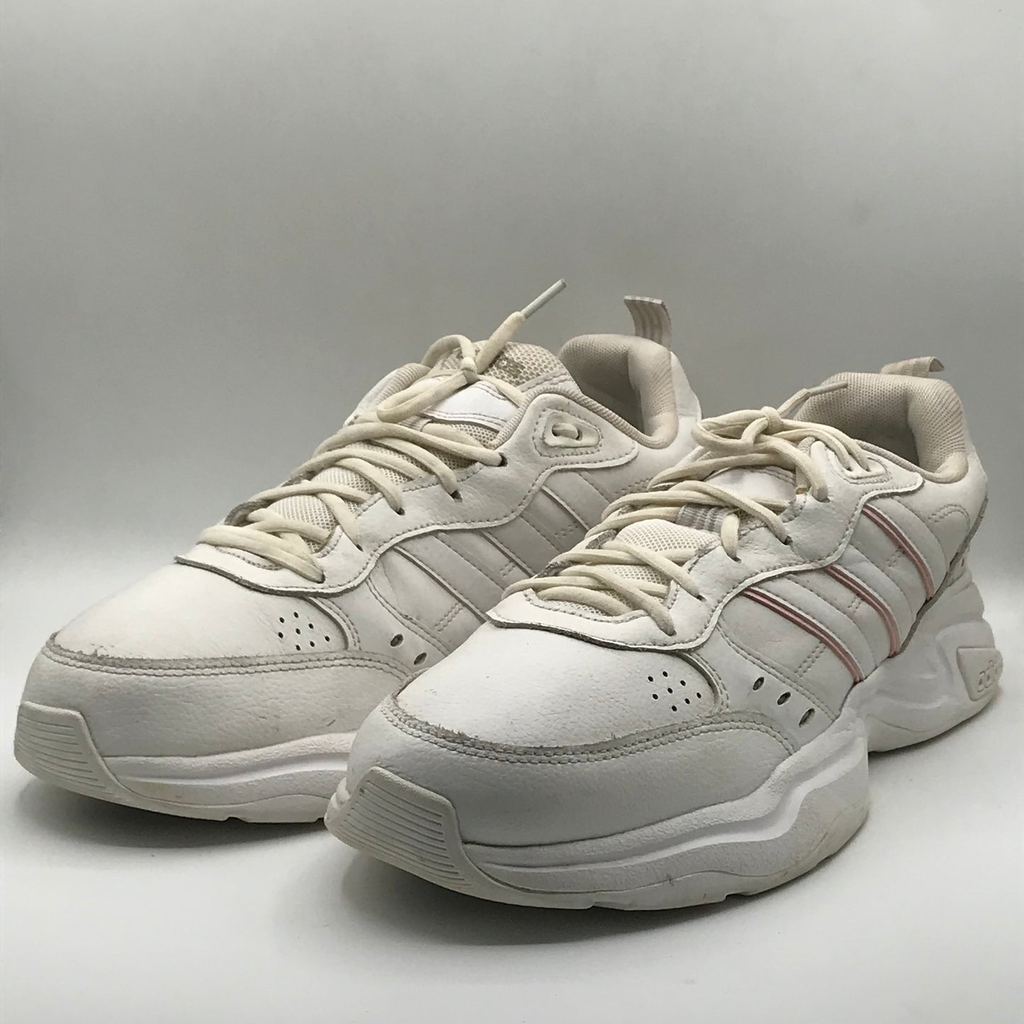 EUR SIZE 44 | Adidas Strutter