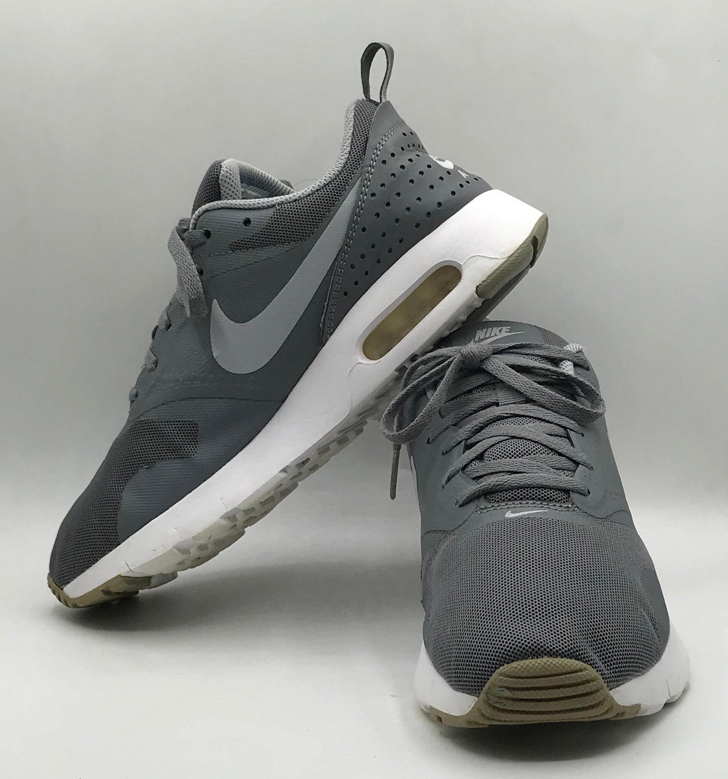 EUR SIZE 38.5 | Nike Air Max Tavas.
