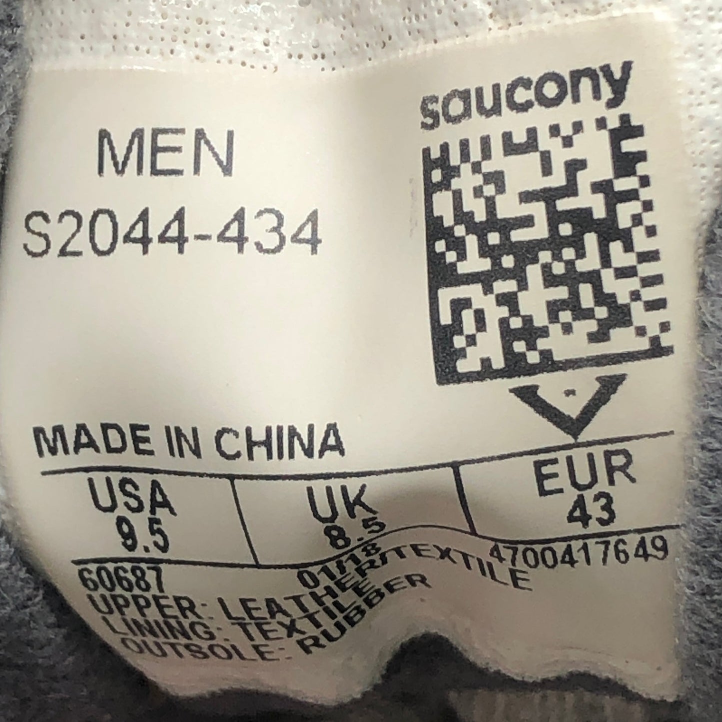 SIZE EUR 43 |  Saucony Vegan Sneakers