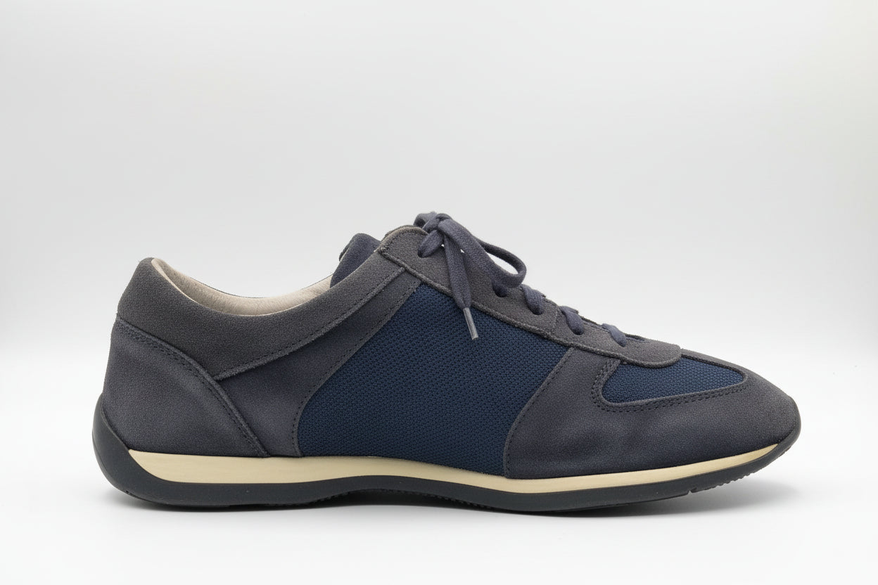 EUR SIZE 44 | Mens Sneakers Preloved Shoes.