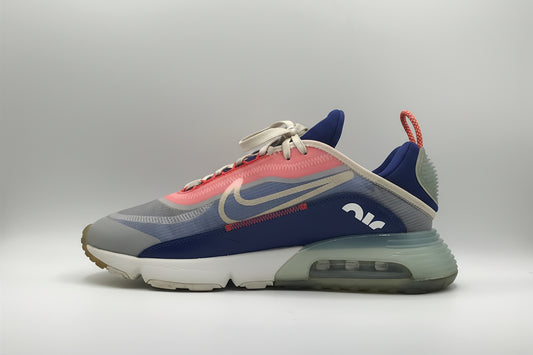 EYR SIZE 45 | NIKE Men's Stroke Running Shoe