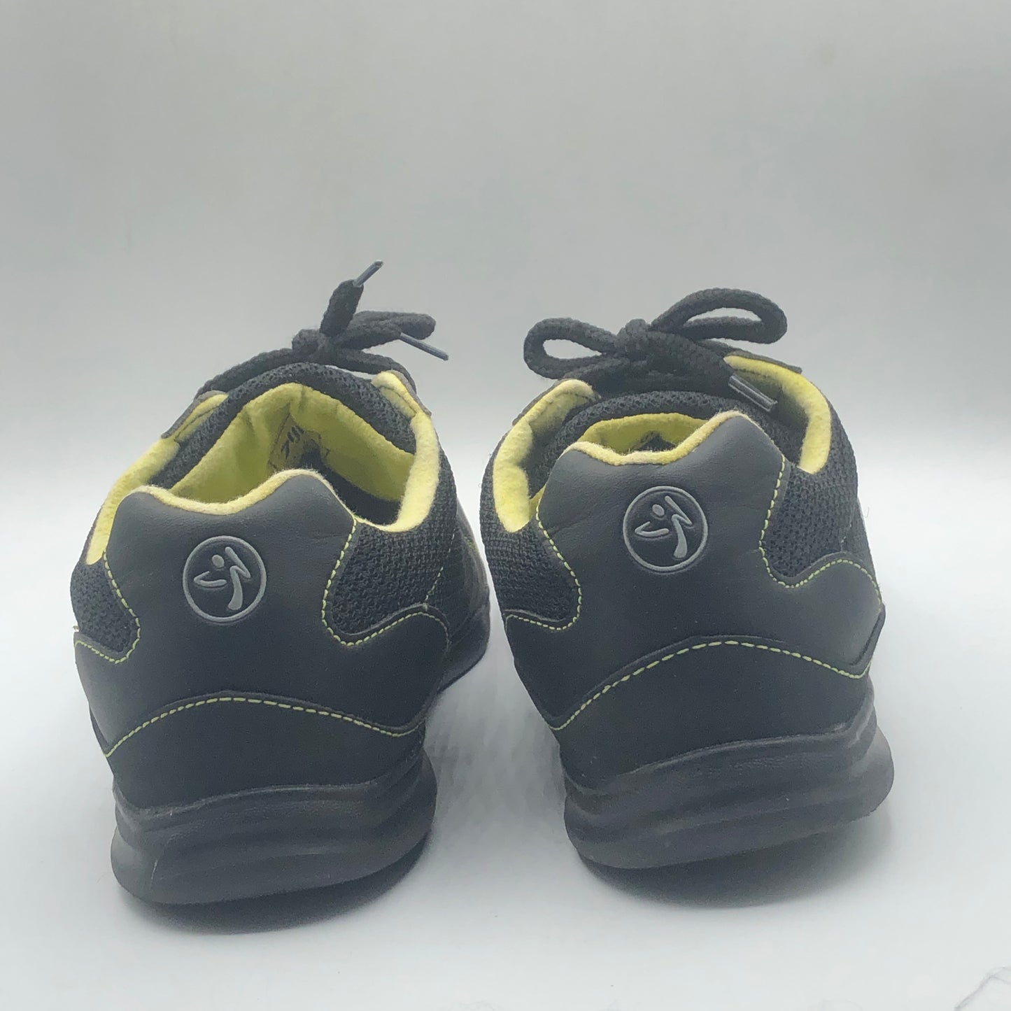 EUR SIZE 39 | Zumba Z-Kickz black