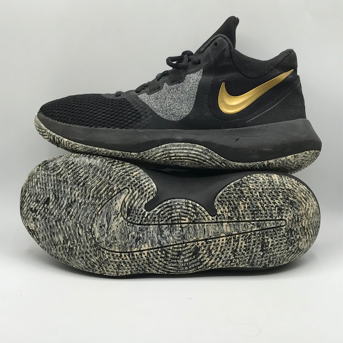 EUR SIZE 41 | Nike Kobe basketball shoes