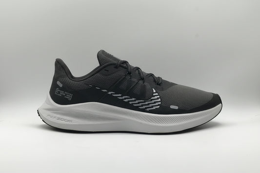 EUR SIZE 42.5 | NIKE QUEST 4