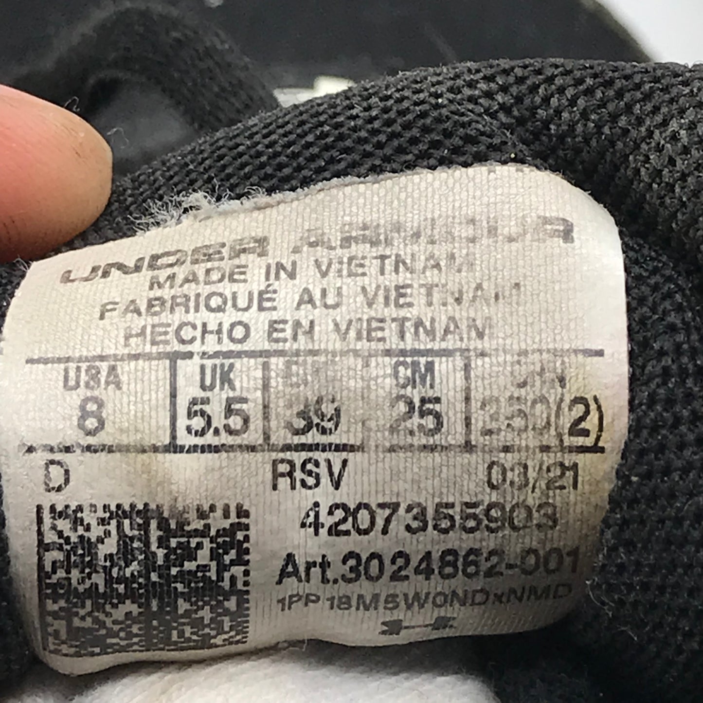 EUR SIZE 39 | Under Armour Charged