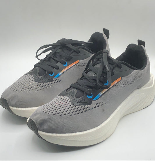 EUR SIZE 40 | Men Mesh Running Non-Marking Shoes