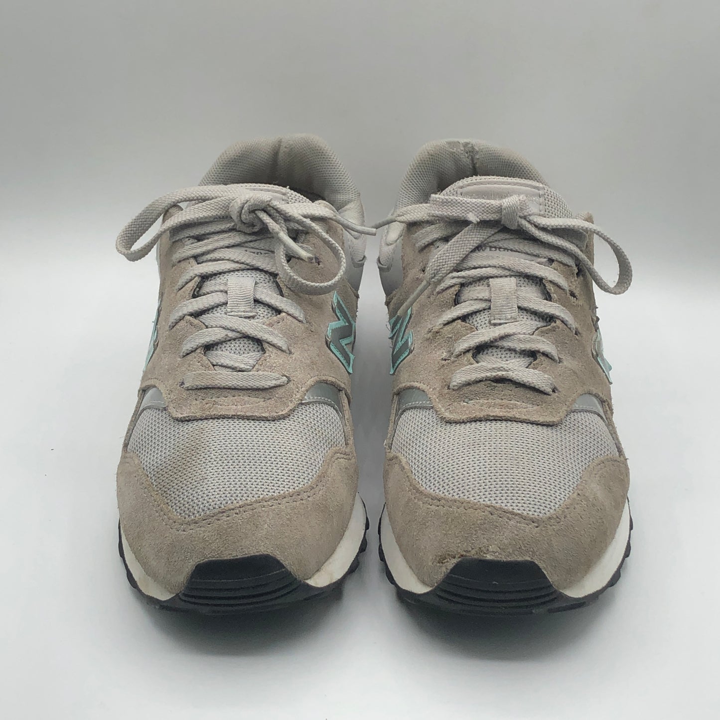 EUR SIZE 41.5 | NEW BALANACE | Preloved sneakers