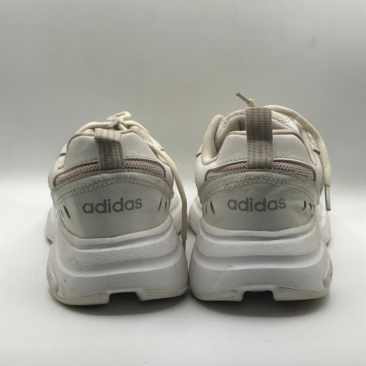 EUR SIZE 44 | Adidas Strutter