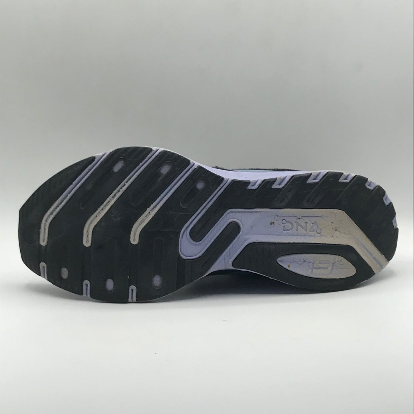 EUR SIZE 40 | Brooks Launch 9