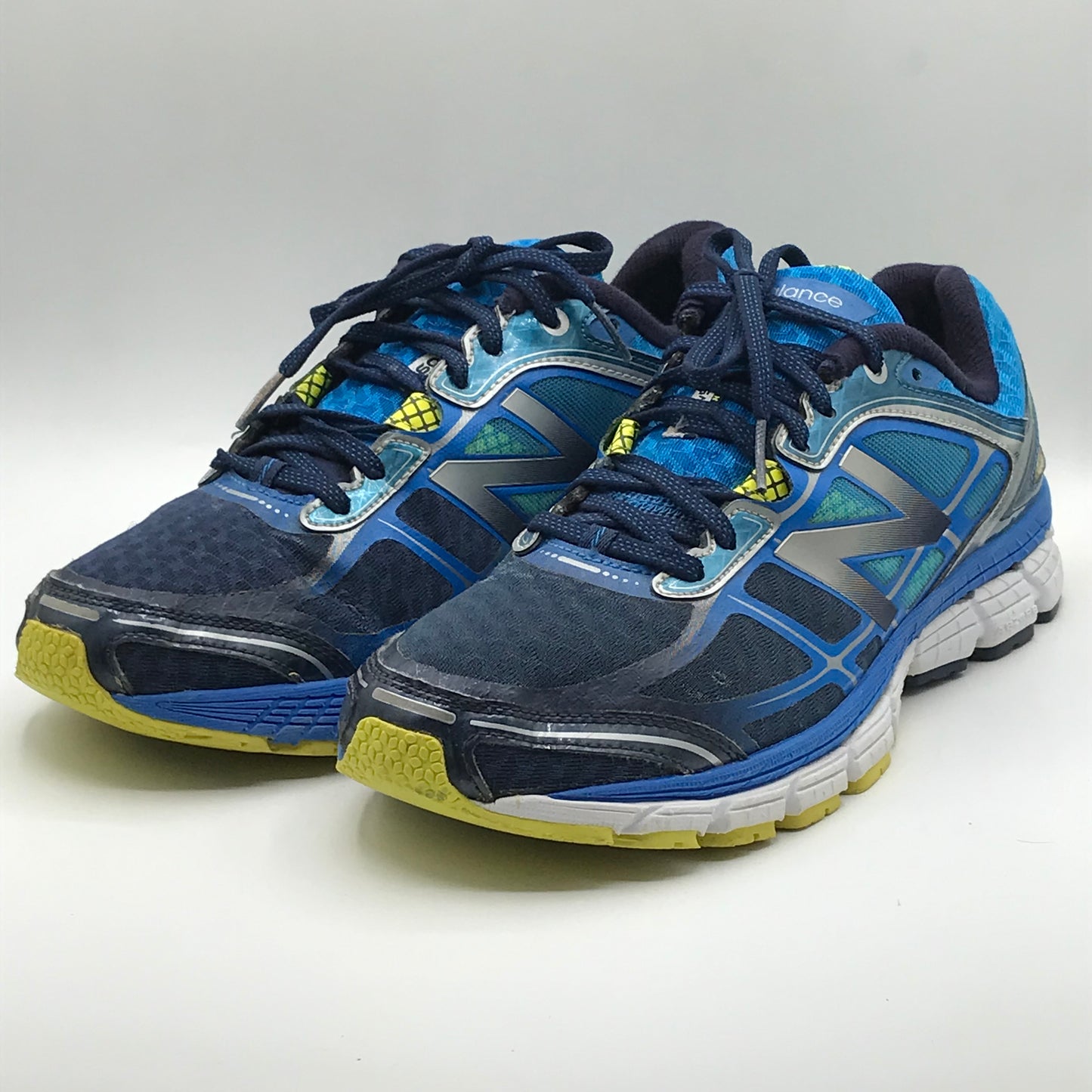 EUR SIZE 42.5 | New Balance 860v5